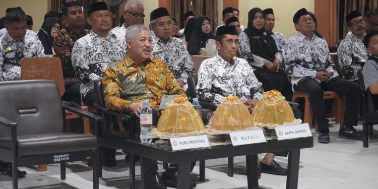 Bupati Irwan: Guru Fondasi Utama SDM Unggul Pinrang