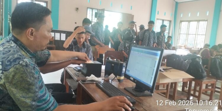 Go to School Berlanjut, Disdukcapil Pinrang Pastikan Pelajar Punya e-KTP