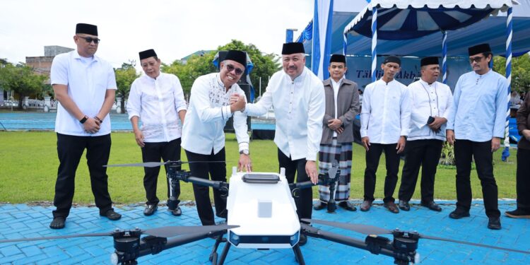 Jelang Ramadan dan HUT ke-66, Bupati Pinrang Gelar Tabligh Akbar, Ir. H. Karya Sumbang Drone Rp300 Juta