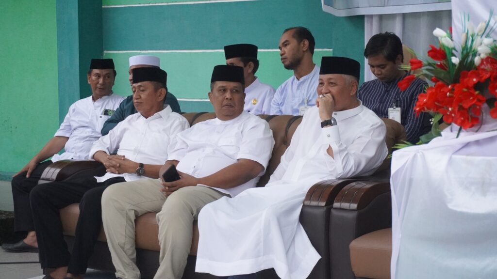 Bupati Pinrang Hadiri Buka Puasa Bersama Kemenag dan Kemenhaj