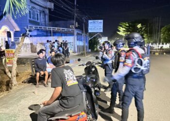 Kapolres Pinrang Pimpin Patroli Malam, Tekan Balap Liar dan Kejahatan Jalanan