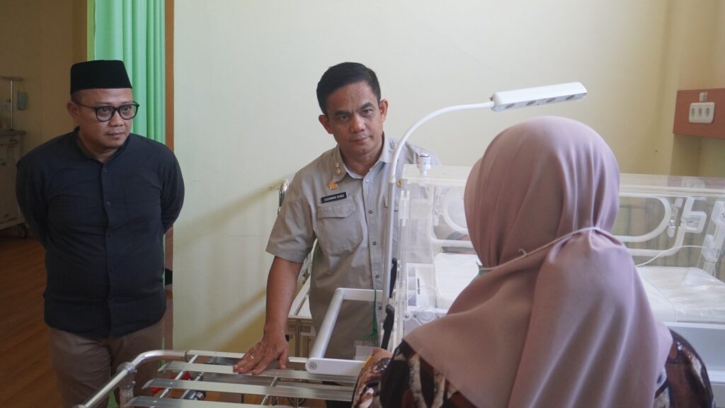 Pasca Lebaran, Wabup Pinrang Sidak Layanan Publik