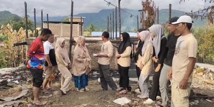 Kwarran Lembang Salurkan Bantuan untuk Korban Kebakaran di Buttu Sappa