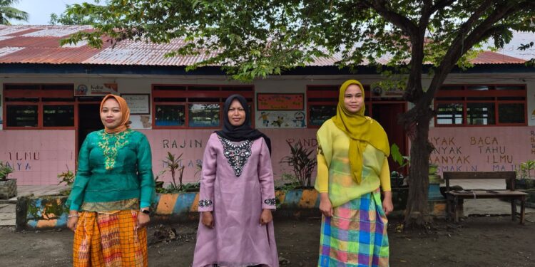 Hardiknas Tak Sekadar Upacara, Siswa SDN 145 Pinrang Turun Aksi