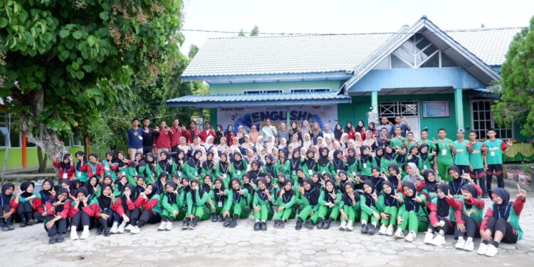 English Camp SMAN 2 Pinrang Cetak Siswa Percaya Diri Berbahasa Inggris