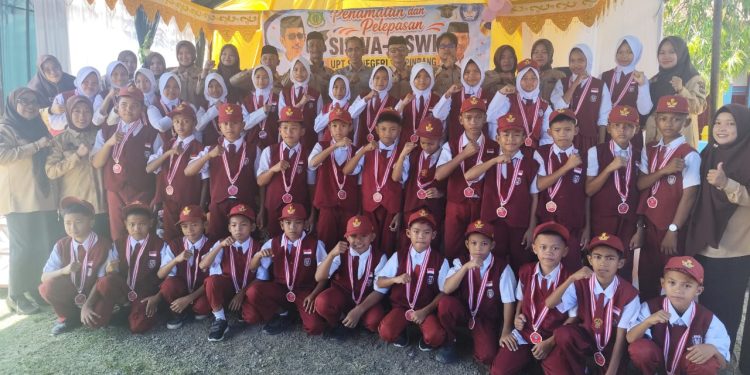 39 Siswa SDN 149 Pinrang Lulus, Penamatan Dirangkaikan Peletakan Batu Pertama Mushola