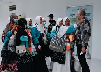 386 Jemaah Haji Pinrang Tiba di Tanah Air, Disambut Penuh Syukur