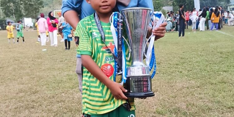 Siswa UPT SDN 170 Pinrang Jadi Pemain Terbaik Piala Presiden U-10 Sulsel