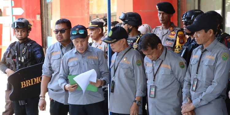 Eksekusi Mall Sejahtera Pinrang Berjalan Kondusif