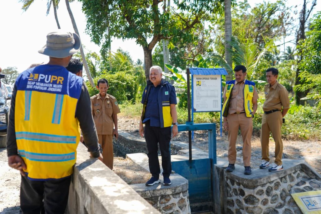 Bupati Irwan Siapkan Dua Pompa Raksasa Atasi Kekeringan Sawah