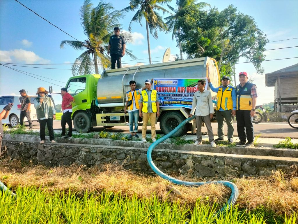 Pinrang Kerahkan Tangki Air Selamatkan Sawah Terdampak El Nino