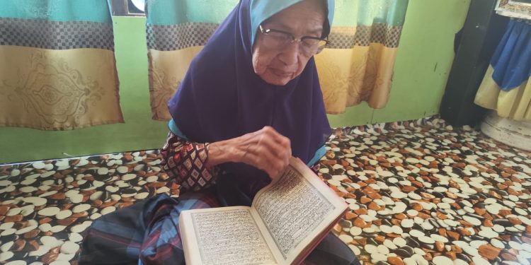 96 Tahun, Indo Parida Tak Kenal RS