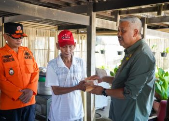 Empat Rumah Terbakar, Pemkab Pinrang Salurkan Bantuan