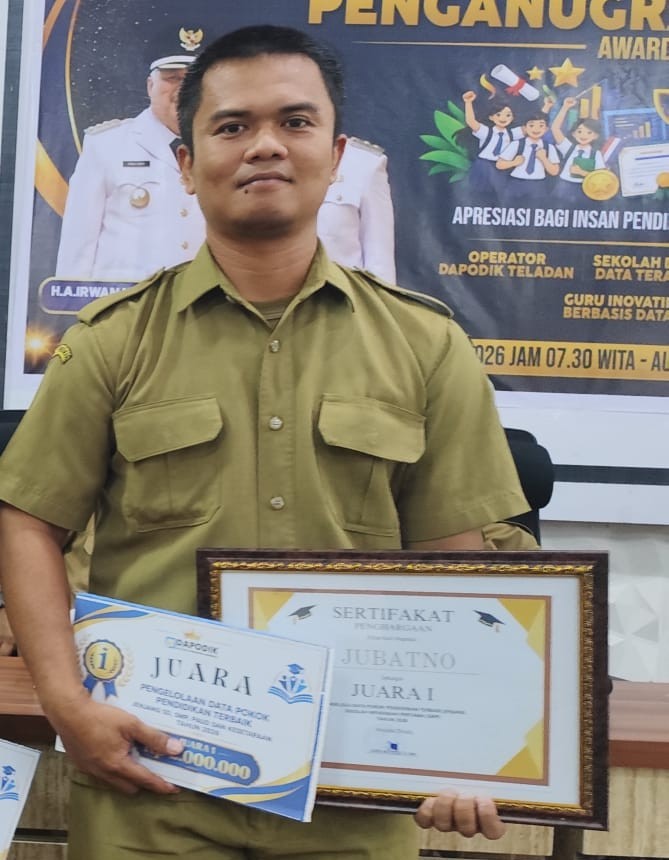 Jubatno Sabet Juara I Operator Dapodik SMP se-Pinrang