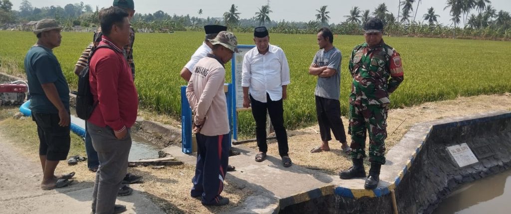Wabup Pinrang Kawal Distribusi Air Petani