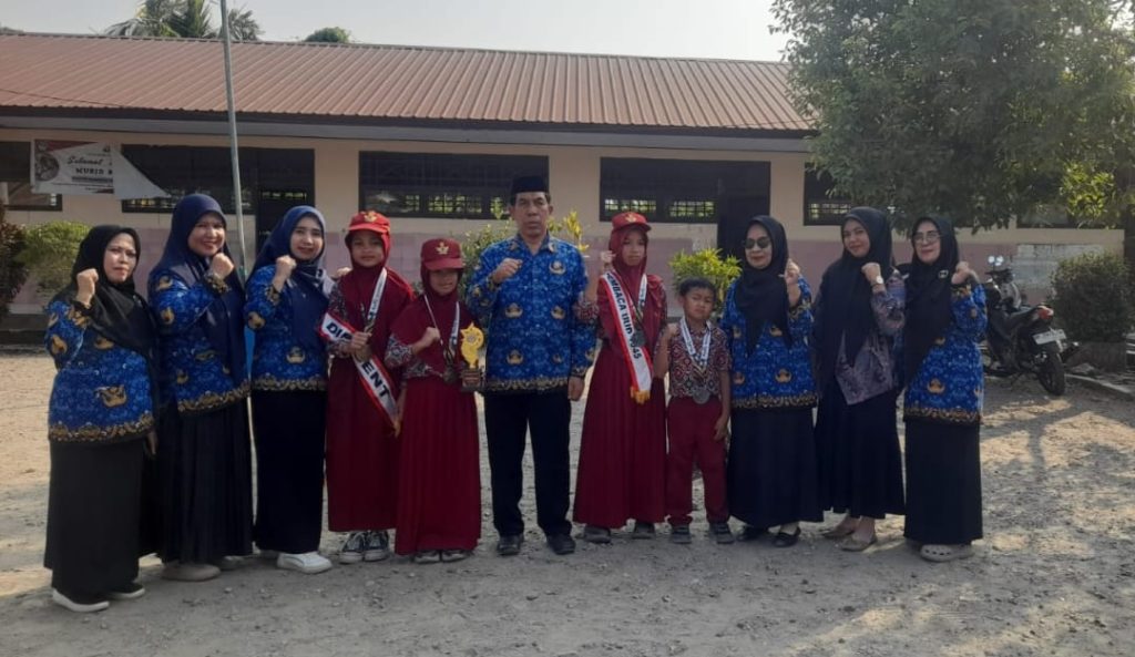 Empat Siswa SDN 269 Pinrang Borong Medali Taekwondo